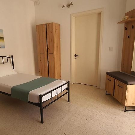 Central Studio Apartment Santa Vennera Экстерьер фото